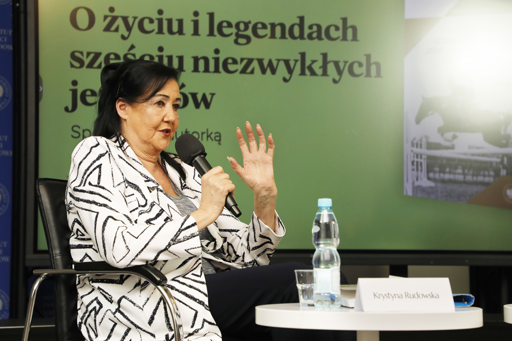 Spotkanie z cyklu „Książki pełne historii” – Warszawa, 27 marca 2024. Na zdj. Krystyna Rudowska. Fot. Piotr Życieński (IPN)