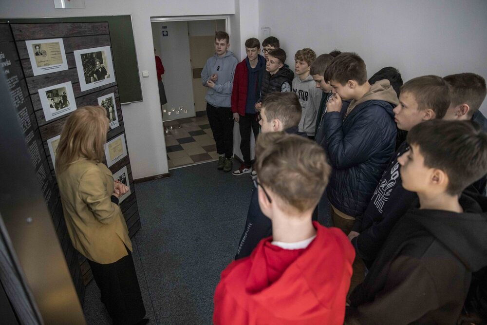 Nowa wystawa z cyklu „Historia w artefaktach zapisana” – Pułtusk, 18 kwietnia 2024. Fot. Katarzyna Adamów (IPN)