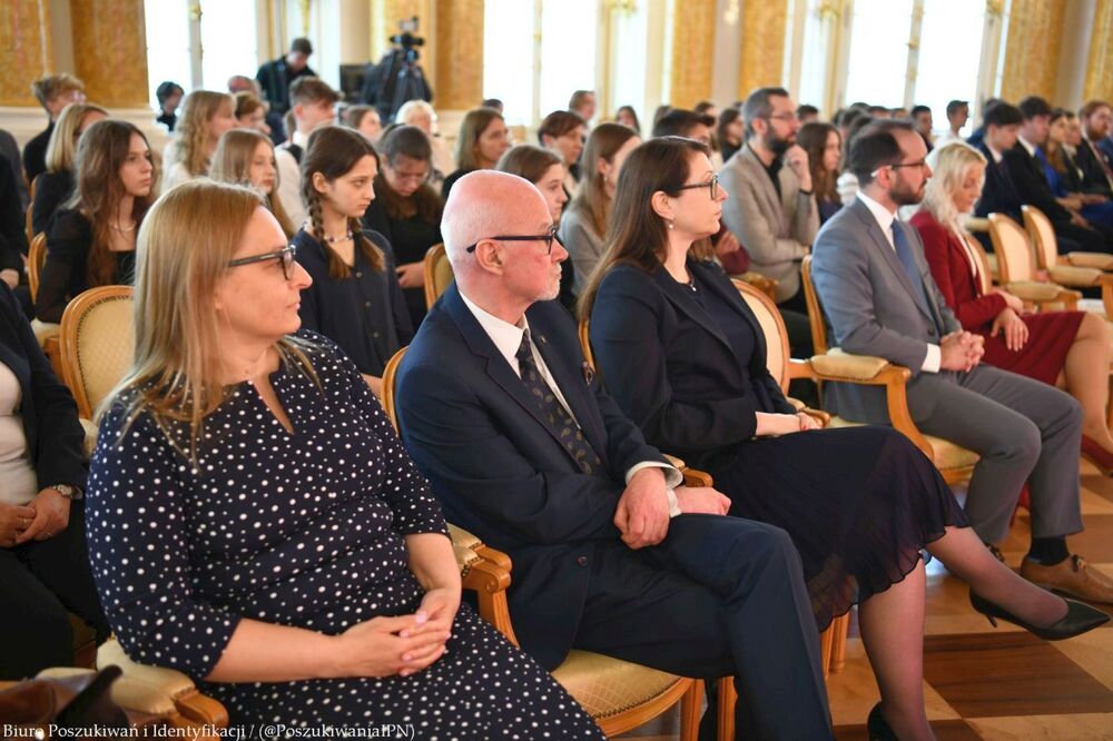 Finał VII edycji projektu edukacyjnego „Łączka i inne miejsca poszukiwań” na Zamku Królewskim w Warszawie – 24 kwietnia 2024. Fot. IPN