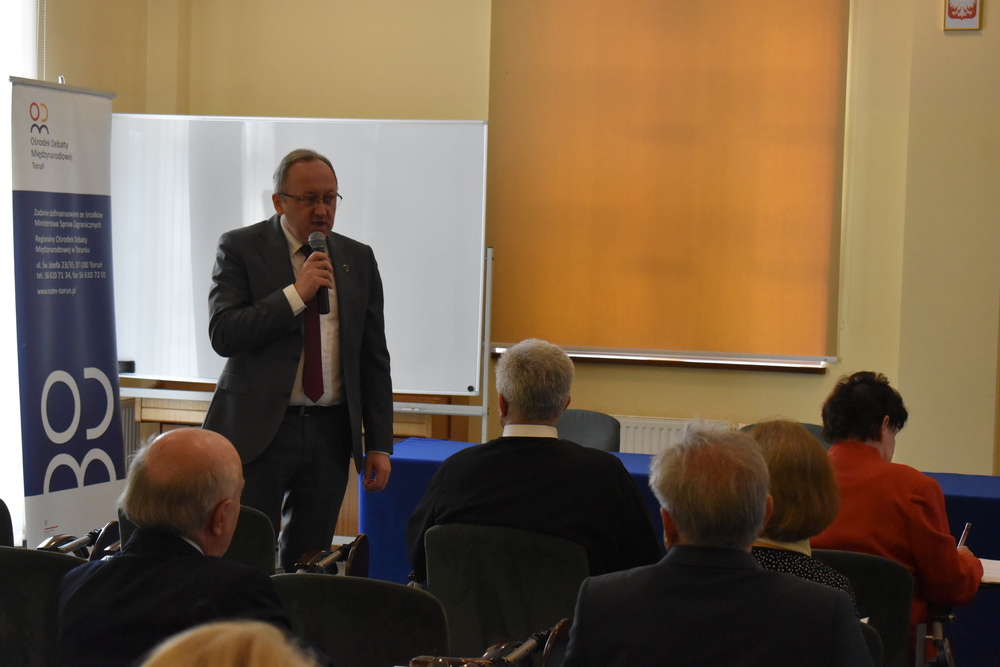 XXVI Forum Polonijne w Toruniu – 26–28 kwietnia 2024. Na zdj. zastępca prezesa IPN dr hab. Karol Polejowski. Fot. Katarzyna Cegielska