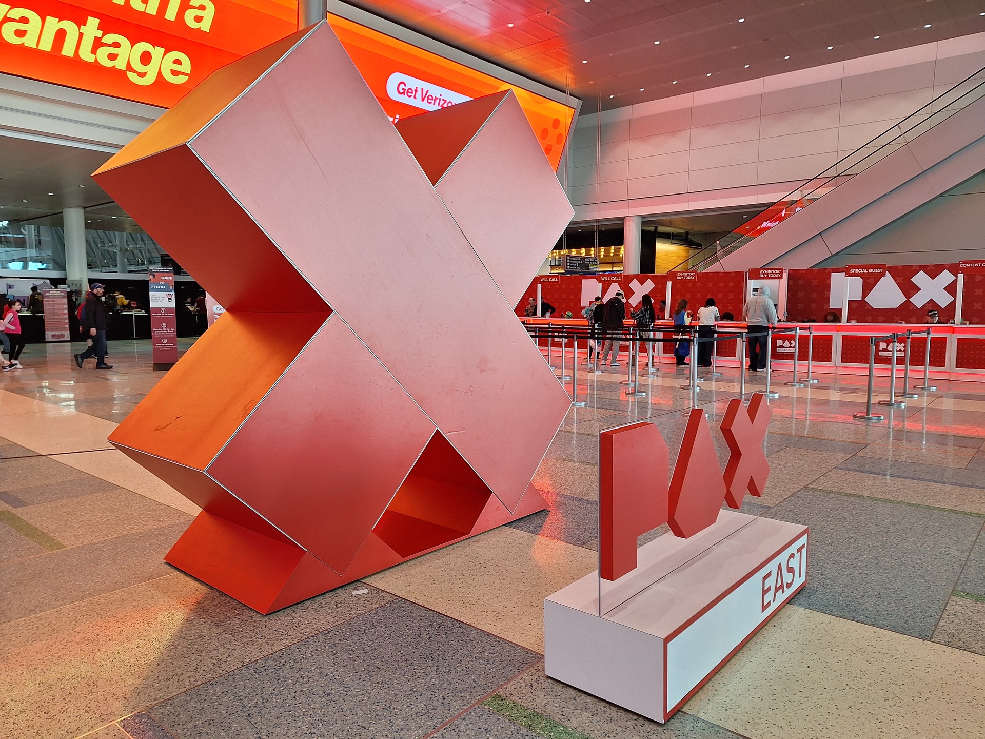 „Lotnicy” opuszczają Boston. PAX East zakończony