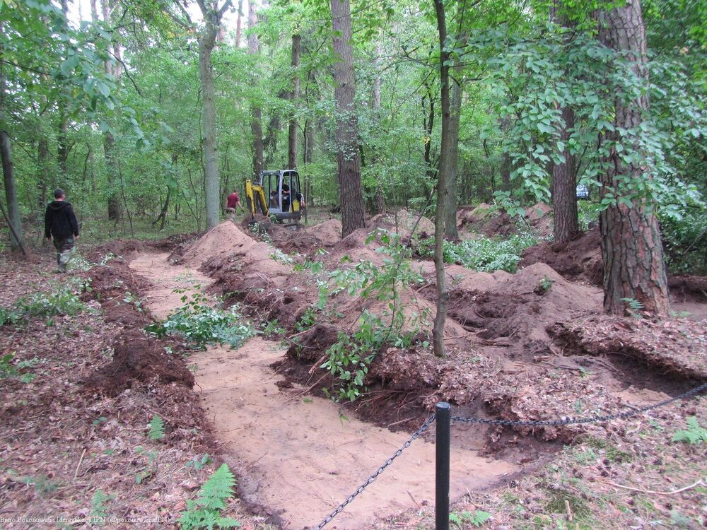 Rozpoczął się I etap prac poszukiwawczych w Lasach Zakrzewsko-Palędzkich