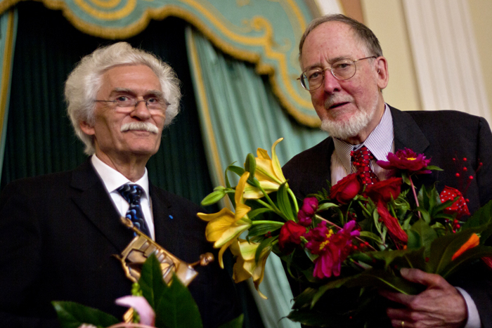 A German historian Dieter Schenk (on the left), which is said to be a great friend of Poland and Polish people: “Sons and daughters of the Gdansk post-officers opened my eyes” - said about the sources of his, not only, academic choices and interests.