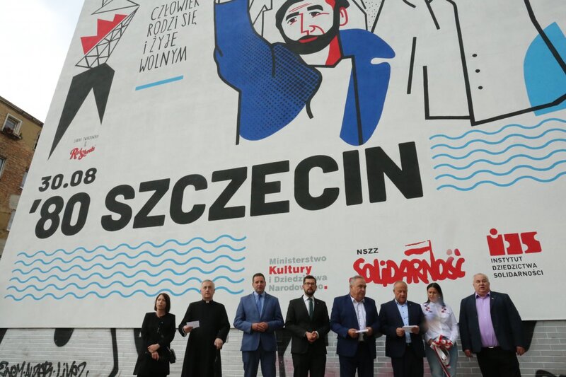The unveiling of a mural commemorating the 40th anniversary of the August Accords in Szczecin.