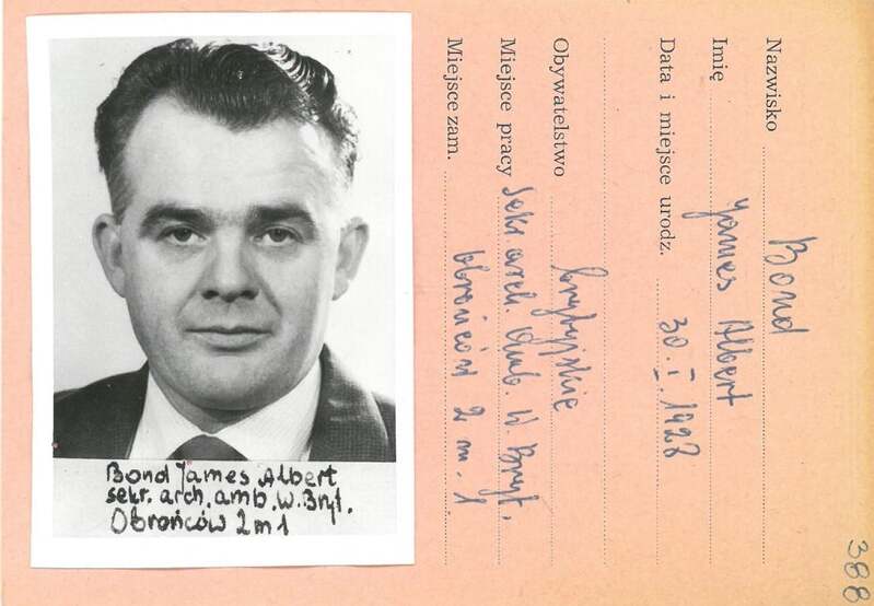 A file on James Albert Bond, found in the IPN's archive