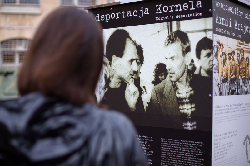 A plaque commemorating Kornel Morawiecki unveiled