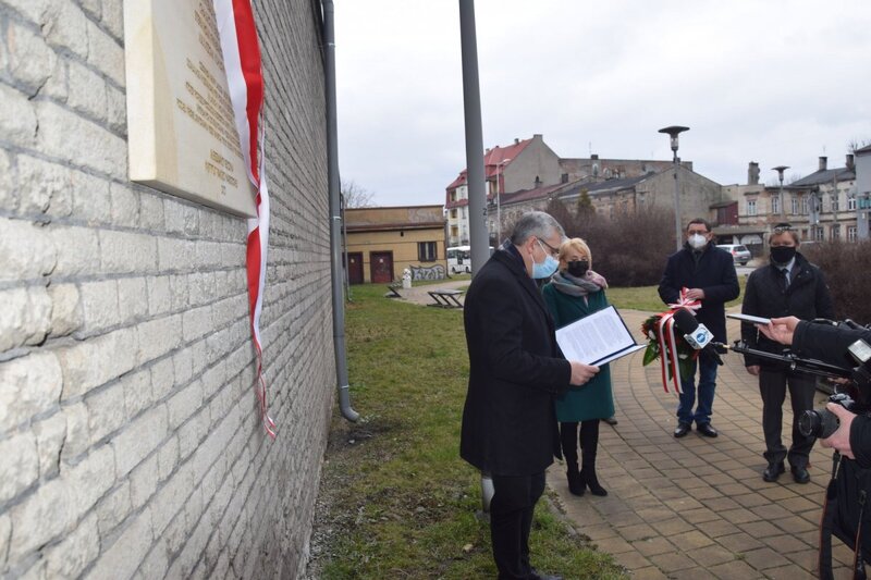 The unveiling of the Ładoś Group plaque in Będzin