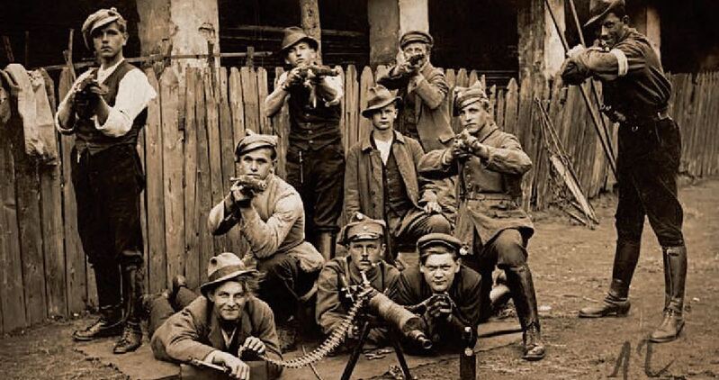 Group of Silesian insurgents in 1921, Photo : Collection of the State Archive in Katowice