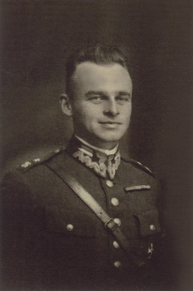 Candles lit in memory of Captain Witold Pilecki – 25 May 2021