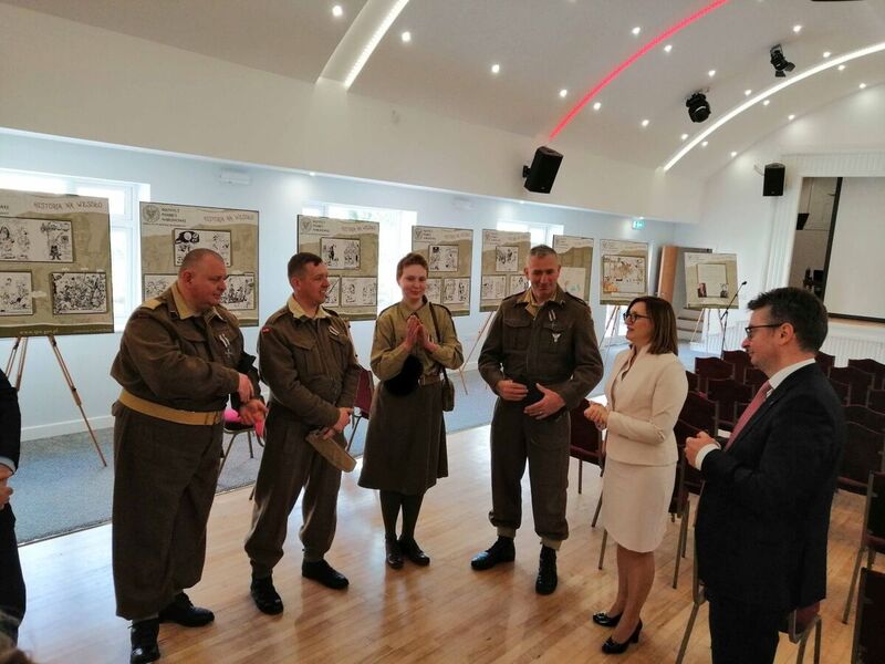 The opening of the IPN exhibition and workshops for students at the Polish Club in Nottingham – 23 April 2022