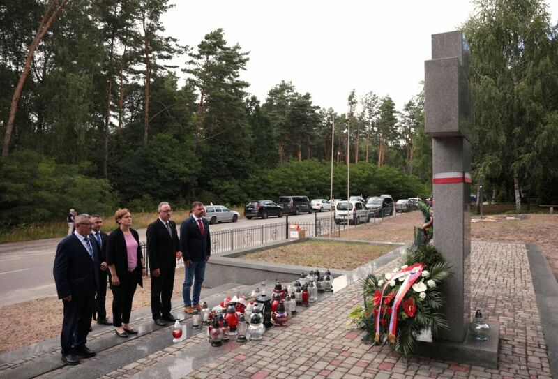 The Deputy President of the IPN paid tribute to the victims of the Volhynia Massacre, Ostrówki; 9 July 2022 Photo: Mikołaj Bujak IPN