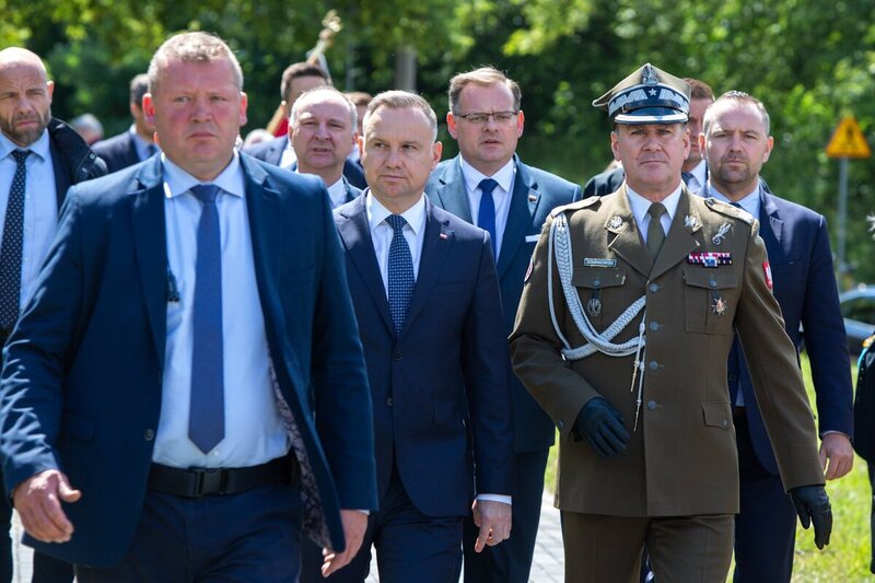 Representatives of state authorities, with Poland’s President Andrzej Duda, and PM Mateusz Morawiecki, paid homage to the victims of the Volhynian genocide in the anniversary commemoration in Warsaw.