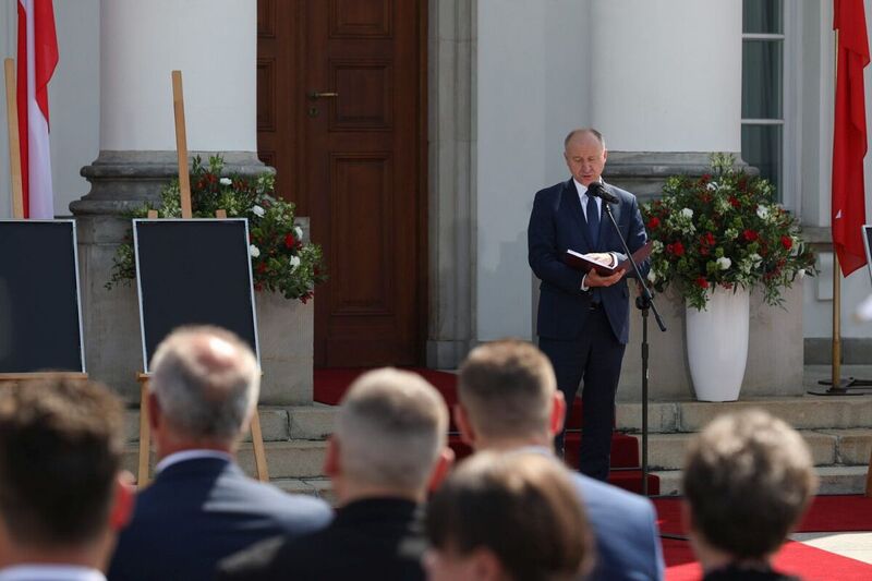 The ceremony of handing out identification notes to family members of 30 victims of totalitarian regimes - Warsaw, 22 June 2022