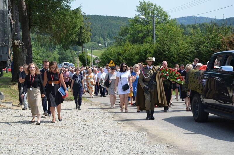 Funeral ceremonies of 14 soldiers of the Polish Army murdered in July 1946 by Ukrainian nationalists - Jawornik Ruski, 29 July 2022. Photo: Katarzyna Gajda-Bator, Institute of National Remembrance, Rzeszów Branch