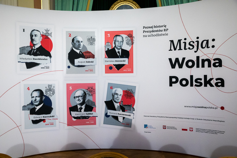 Banner advertising the "Mission: Free Poland" campaign during the conference at the Royal Castle in Warsaw, 26 September 2022.