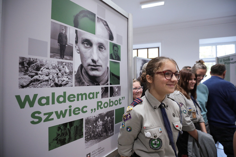 Opening of the exhibition dedicated to Waldemar Szwiec, 11 October 2022, Końskie, Poland. Photo: Mikołaj Bujak (IPN)