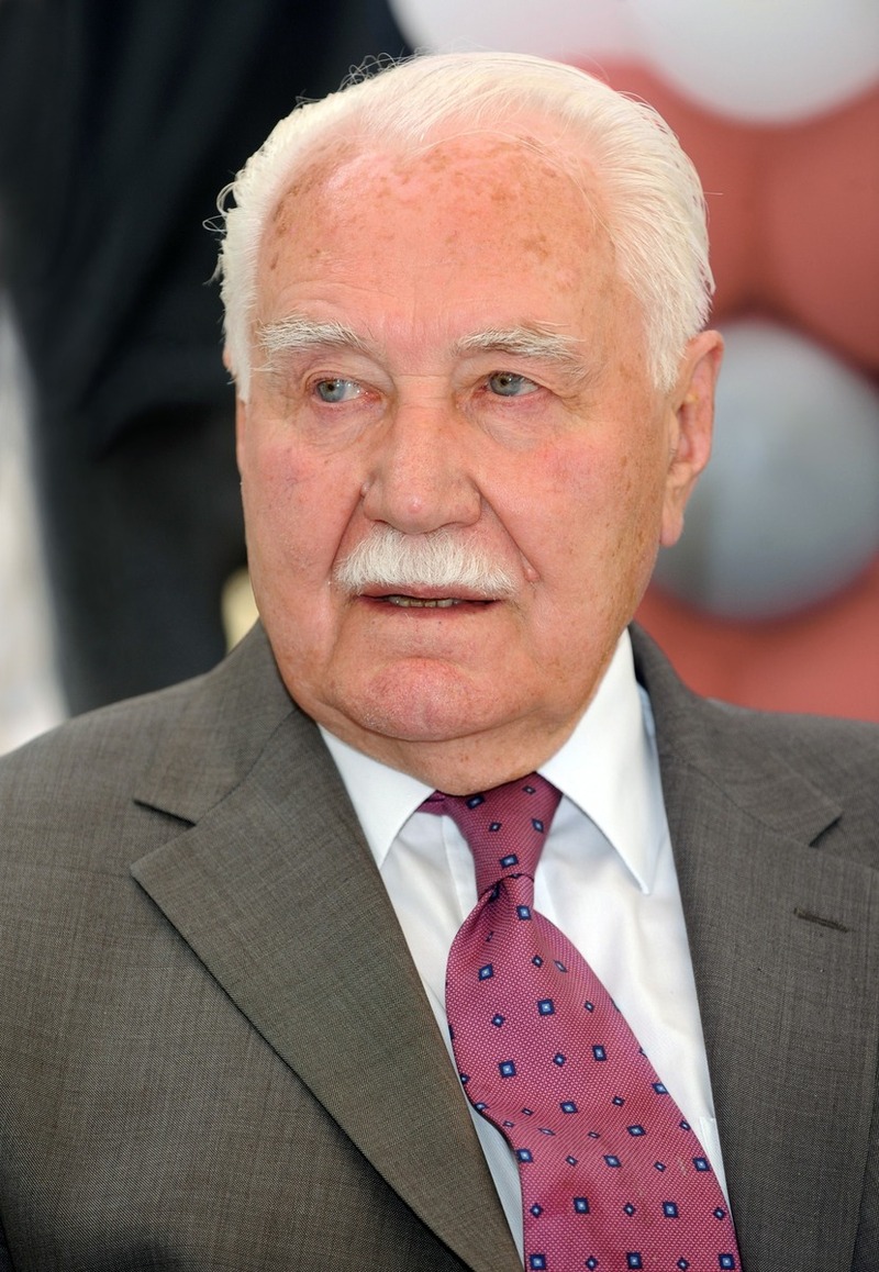 President Ryszard Kaczorowski (1919-2010)