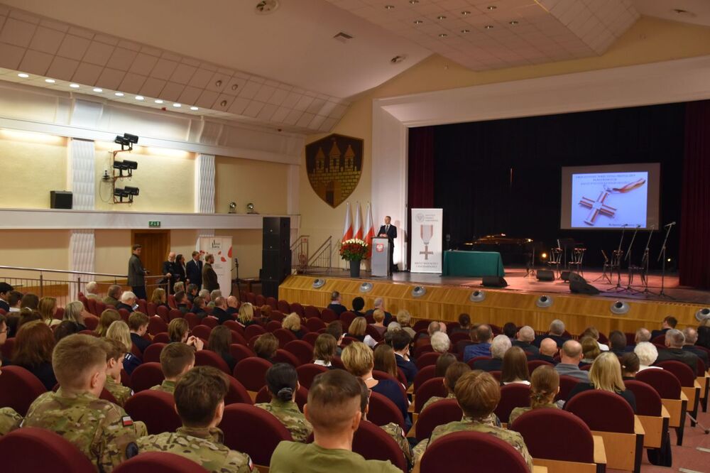 Uroczystość wręczenia Krzyży Wolności i Solidarności – Bydgoszcz, 10 marca 2023. Fot. Piotr Wiejak (IPN)