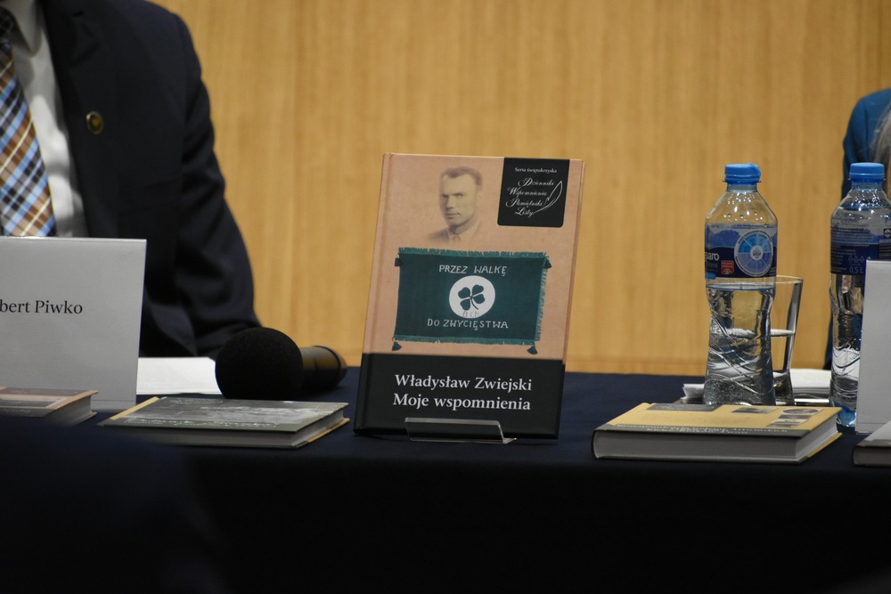 Promocja książki „Władysław Zwiejski, Moje wspomnienia” – Kielce, 28 listopada 2024. Fot. Dariusz Skrzyniarz (IPN)