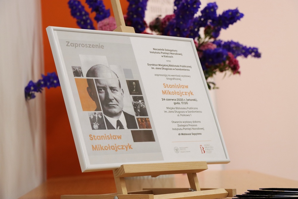 Otwarcie nowej wystawy o Stanisławie Mikołajczyku w Sandomierzu. Fot. Dariusz Skrzyniarz (IPN Kielce)