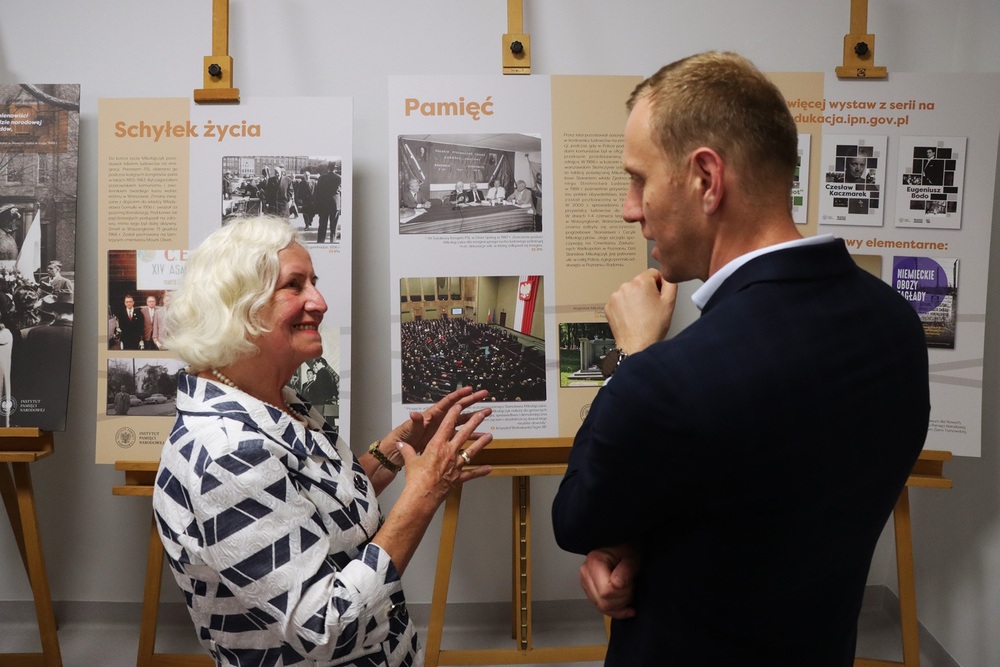 Otwarcie nowej wystawy o Stanisławie Mikołajczyku w Sandomierzu. Fot. Dariusz Skrzyniarz (IPN Kielce)