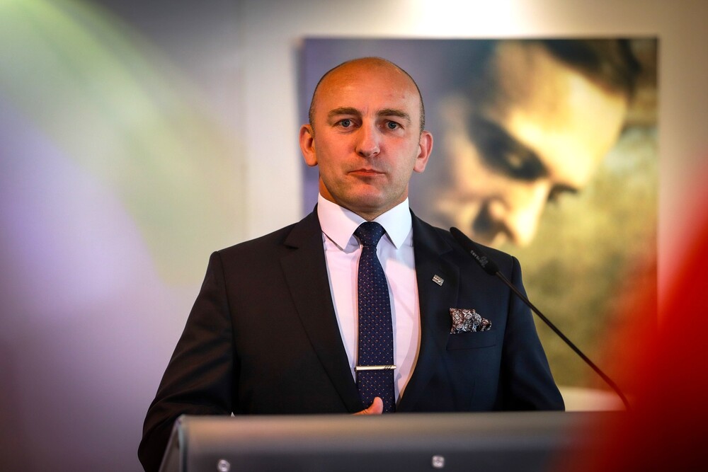 Otwarcie wystawy „Dekalog ks. Jerzego”, poświęconej bł. ks. Jerzemu Popiełuszce w Parlamencie Europejskim – 15 lipca 2025, fot. Paula Prudziłowicz (IPN)