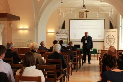 Konferencję otworzył dr hab. Piotr Kardela, dyrektor Oddziału IPN w Białymstoku