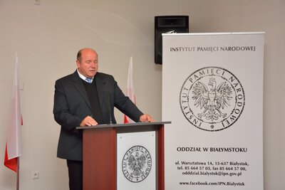 Zebranych powitał dyrektor Oddziału IPN w Białymstoku dr hab. Piotr Kardela