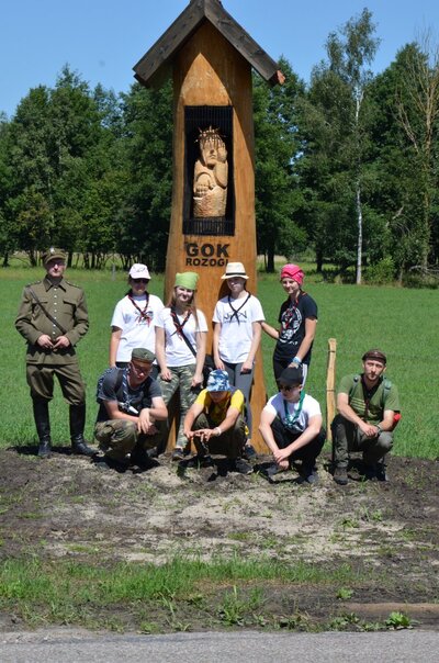 Uczestnicy Rajdu na szlaku 5. Wileńskiej Brygady Armii Krajowej