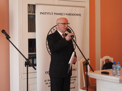 Tadeusz Radziwonowicz, dyrektor Archiwum Państwowego w Suwałkach
