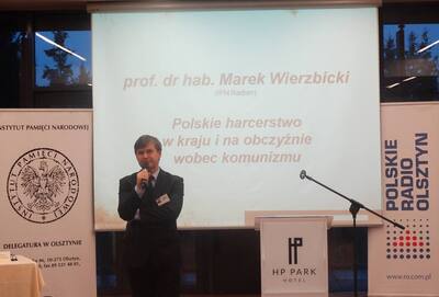 Panel V - referuje prof. dr hab. Marek Wierzbicki
