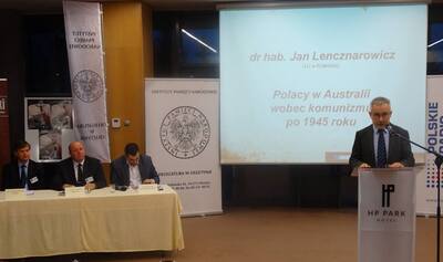 Panel V - referuje dr hab. Jan Lencznarowicz