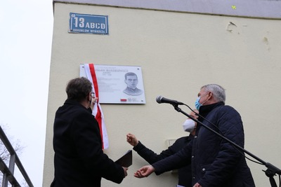 Odsłonięcie tablicy upamiętniającej Władysława Buszkiewicza #5