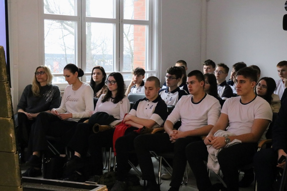 Uczestnikami konferencji była młodzież gdańskich szkół licealnych.