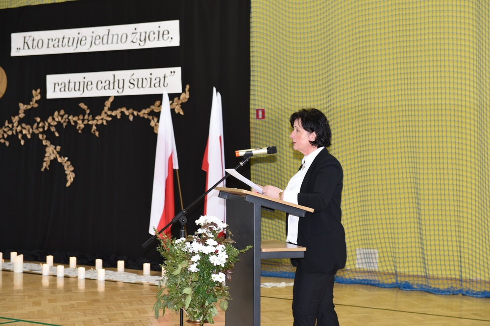 Uroczystość odsłonięcia tablicy upamiętniającej Rudolfa i Wojciecha Basików w Korbielowie. Fot. Monika Kobylańska, Krzysztof Liszka/IPN