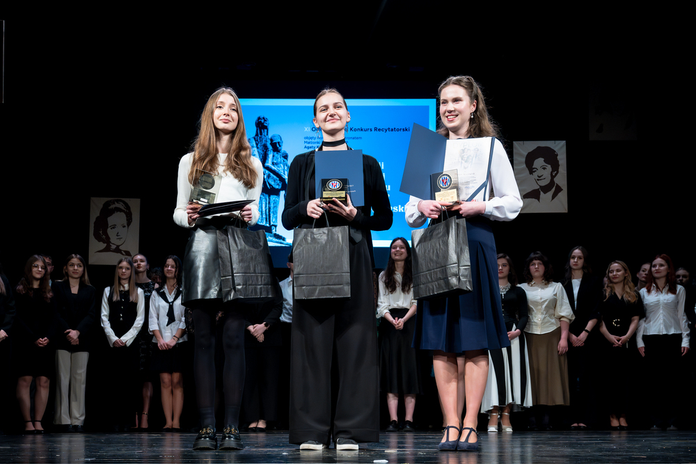 Gala finałowa XI edycji ogólnopolskiego konkursu recytatorskiego „W kręgu poezji i prozy lagrowej więźniarek KL Ravensbrück“ im. Wandy Półtawskiej – Ruda Śląska, 9 kwietnia 2025. Fot.: IPN Krzysztof Łojko