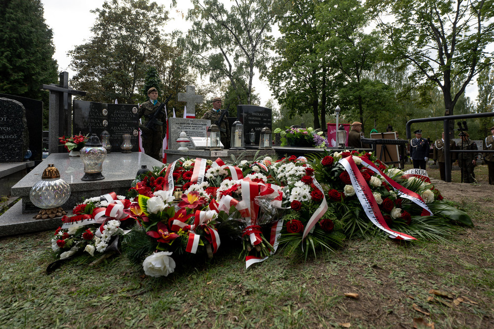 W Warszawie upamiętniliśmy powstańca śląskiego płk. Tadeusza Puszczyńskiego „Konrada Wawelberga” w ramach akcji „Wszyscy jesteśmy ze Śląska!". Fot.: IPN Krzysztof Łojko