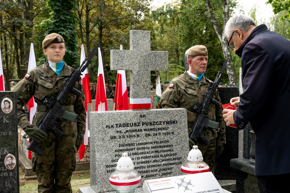 W Warszawie upamiętniliśmy powstańca śląskiego płk. Tadeusza Puszczyńskiego „Konrada Wawelberga” w ramach akcji „Wszyscy jesteśmy ze Śląska!". Fot.: IPN Krzysztof Łojko