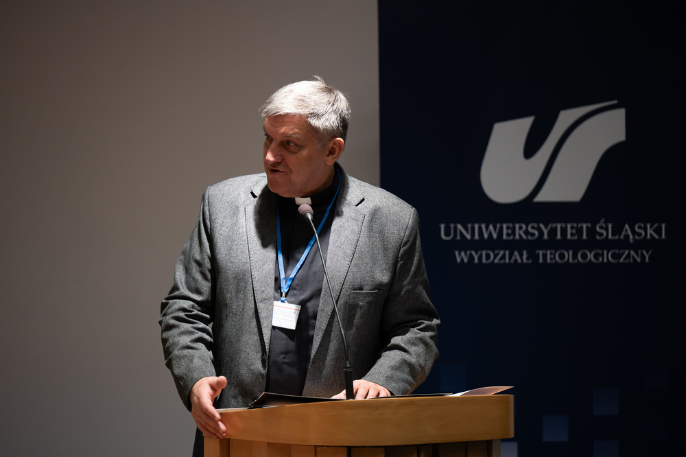 „Krajobraz powstańczy na polskich cmentarzach. Studium przypadków grobów powstańców ujętych w ewidencji grobów weteranów walk o wolność i niepodległość Polski”. Fot.: IPN Krzysztof Łojko