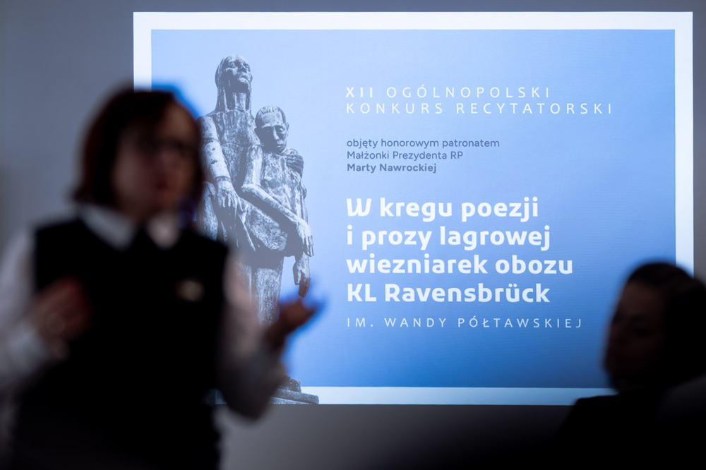 „W kręgu poezji i prozy lagrowej więźniarek KL Ravensbrück im. Wandy Półtawskiej”. Fot.: IPN Krzysztof Łojko