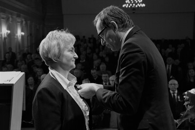 Za swą działalność Teresa Szafrańska została uhonorowana Krzyżem Wolności i Solidarności (2017).