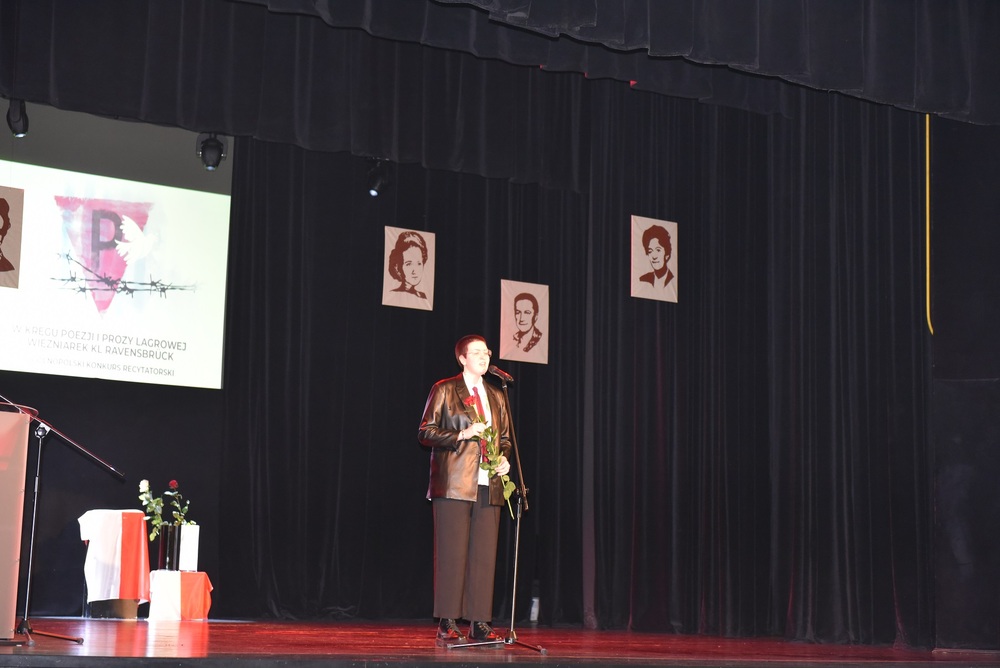 VIII edycja ogólnopolskiego konkursu recytatorskiego „W kręgu poezji i prozy lagrowej więźniarek KL Ravensbrück”. Fot. M. Kobylańska