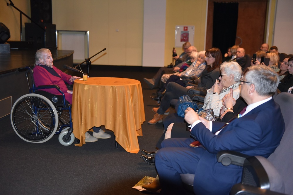 VIII edycja ogólnopolskiego konkursu recytatorskiego „W kręgu poezji i prozy lagrowej więźniarek KL Ravensbrück”. Fot. M. Kobylańska