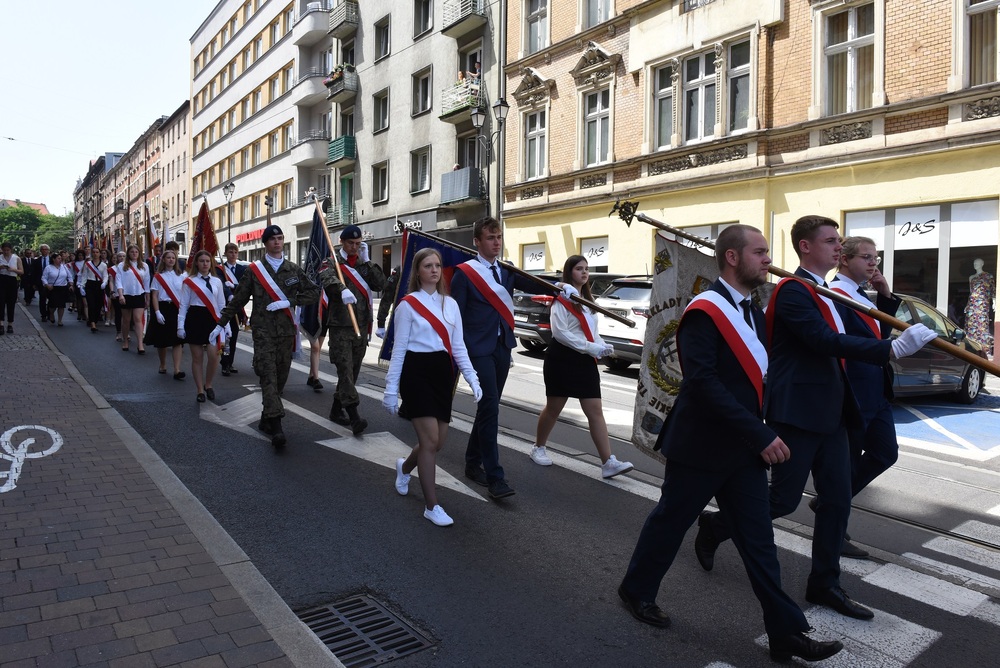 Przemarsz z Archikatedry Chrystusa Króla na katowicki Rynek. Fot. M. Kobylańska