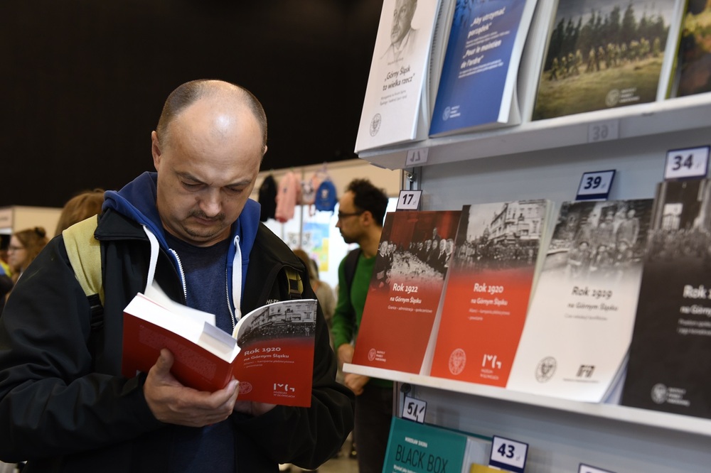 Wydawnictwo IPN na Targach Książki w Katowicach. Fot. M. Kobylańska