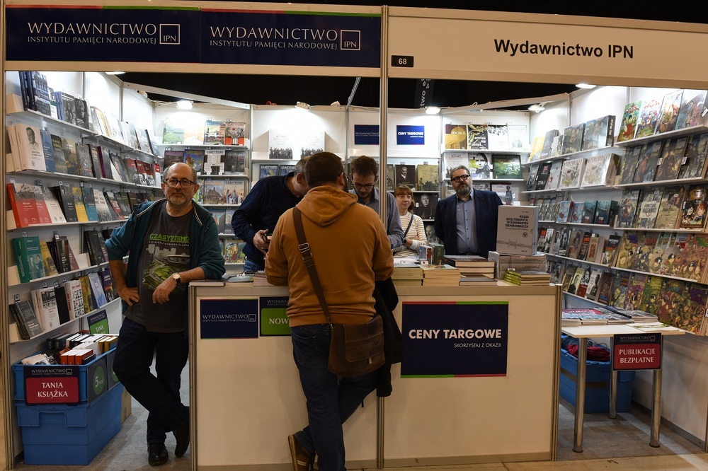 Wydawnictwo IPN na Targach Książki w Katowicach. Fot. M. Kobylańska