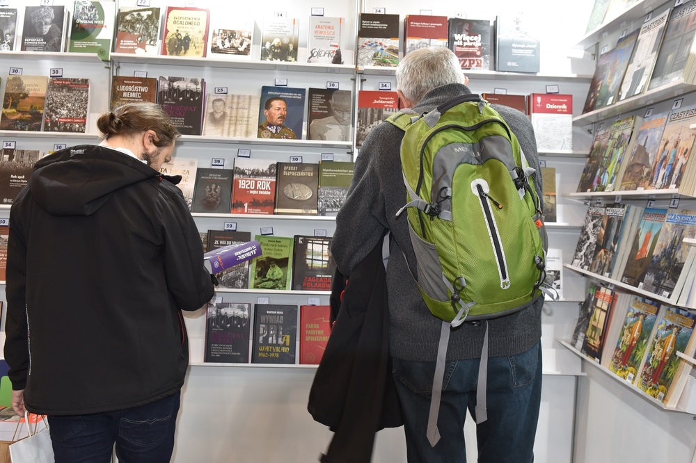 Wydawnictwo IPN na Targach Książki w Katowicach. Fot. M. Kobylańska
