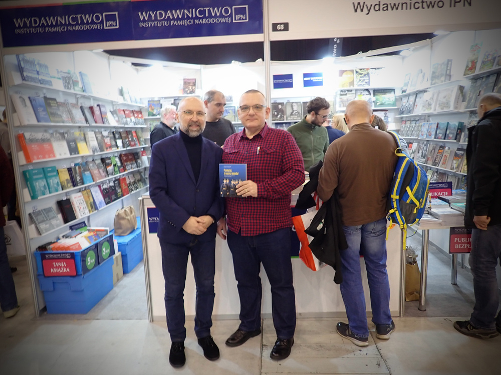 Wydawnictwo IPN na Targach Książki w Katowicach. Fot. OSRP 1939