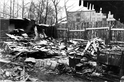 Materiały ze śledztwa prowadzonego przez WPG w Gliwicach w 1981 r., 
zniszczony budynek stolarni. sygn. akt  IPN Ka 841/1