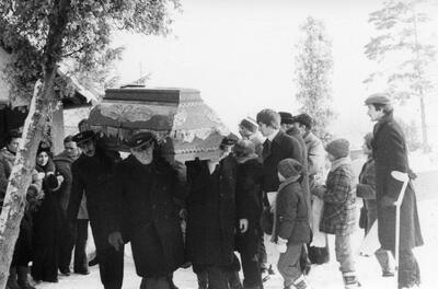 Uroczystości pogrzebowe Ryszarda Gzika, Katowice-Piotrowice, 21 XII 1981 r. sygn. akt IPN Ka 063/154